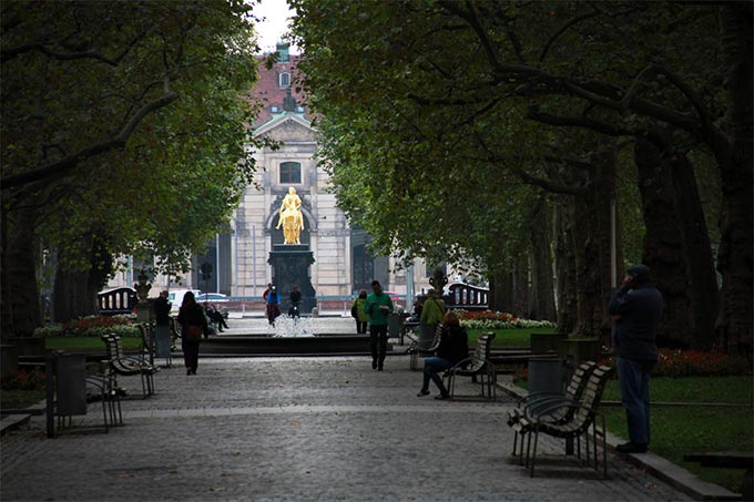 Die Allee zum Goldenen Reiter in der Inneren Neustadt